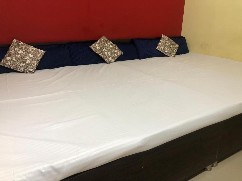 New Yanti Guest House Ujjain Zewnętrze zdjęcie